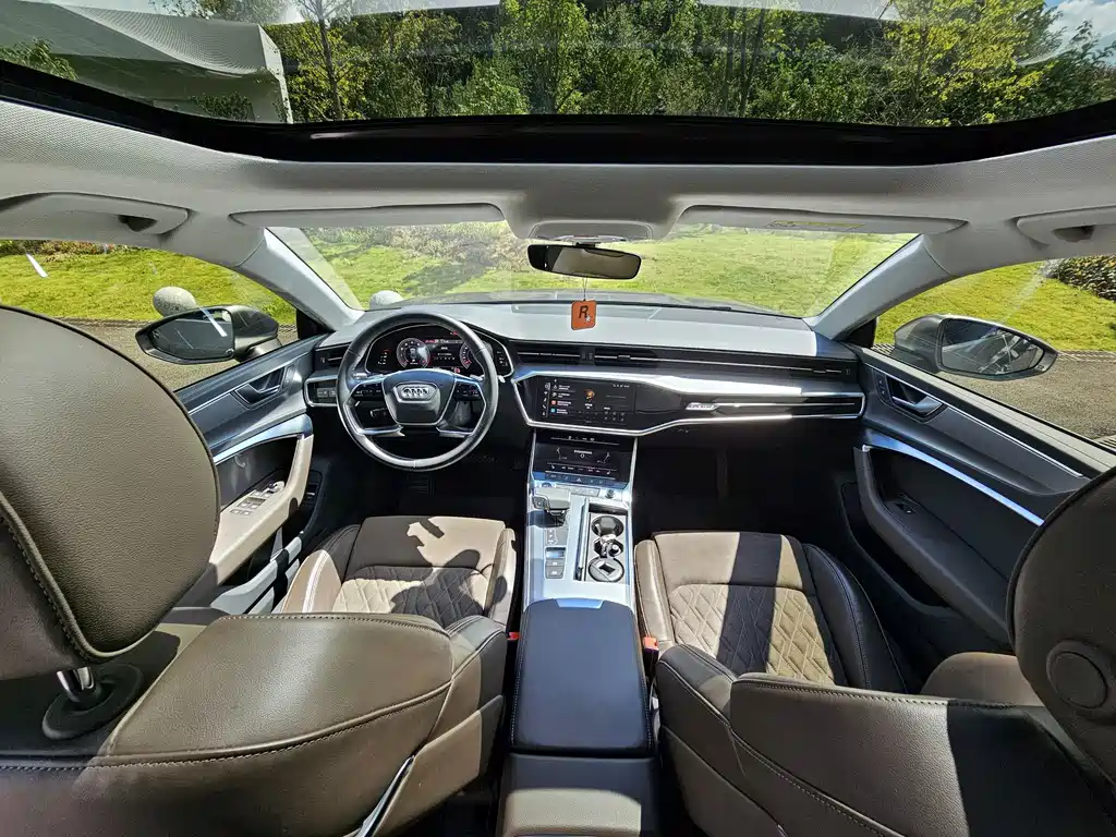 Audi A7L — миниатюра 8