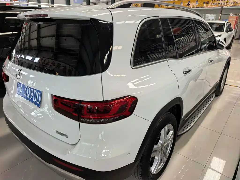 Mercedes-Benz GLB — миниатюра 4