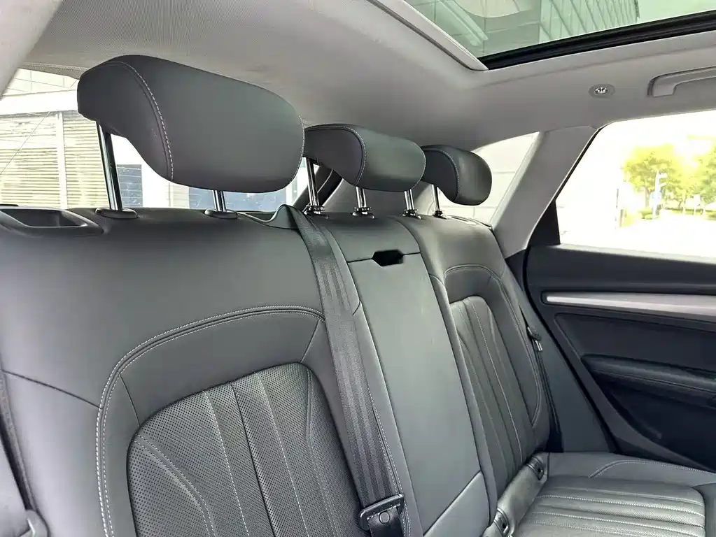 Audi Q5L — миниатюра 37