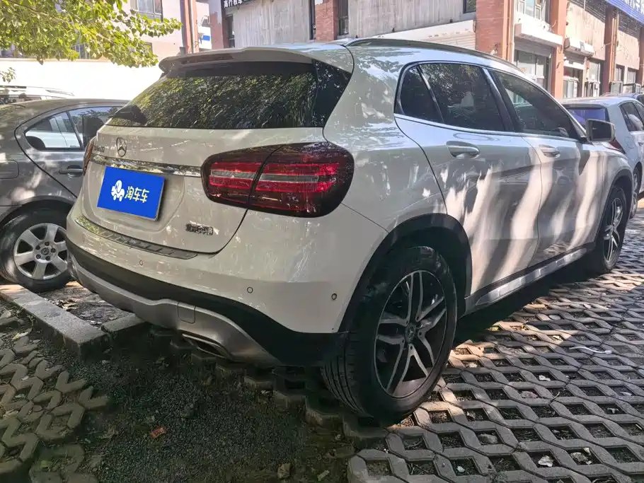 Mercedes-Benz GLA — миниатюра 3