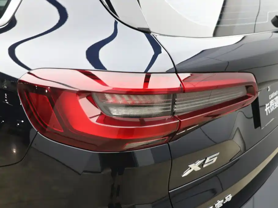 BMW X5 — миниатюра 27