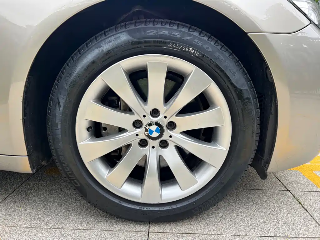 BMW 7 Series — миниатюра 16