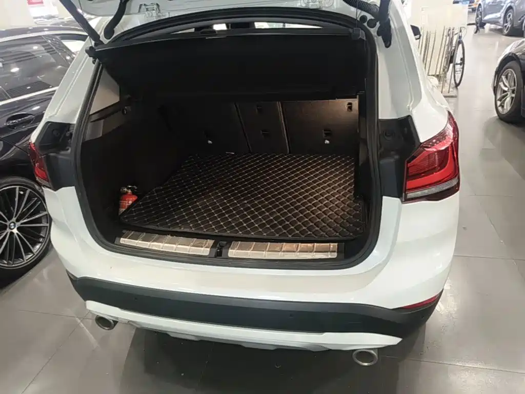 BMW X1 — миниатюра 19