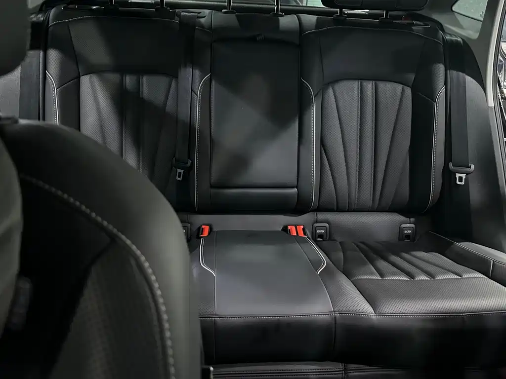 Volkswagen Passat — миниатюра 12