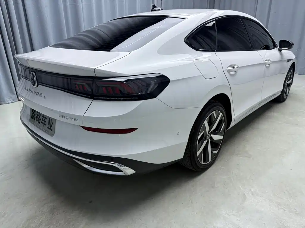 Volkswagen Lamando — миниатюра 4
