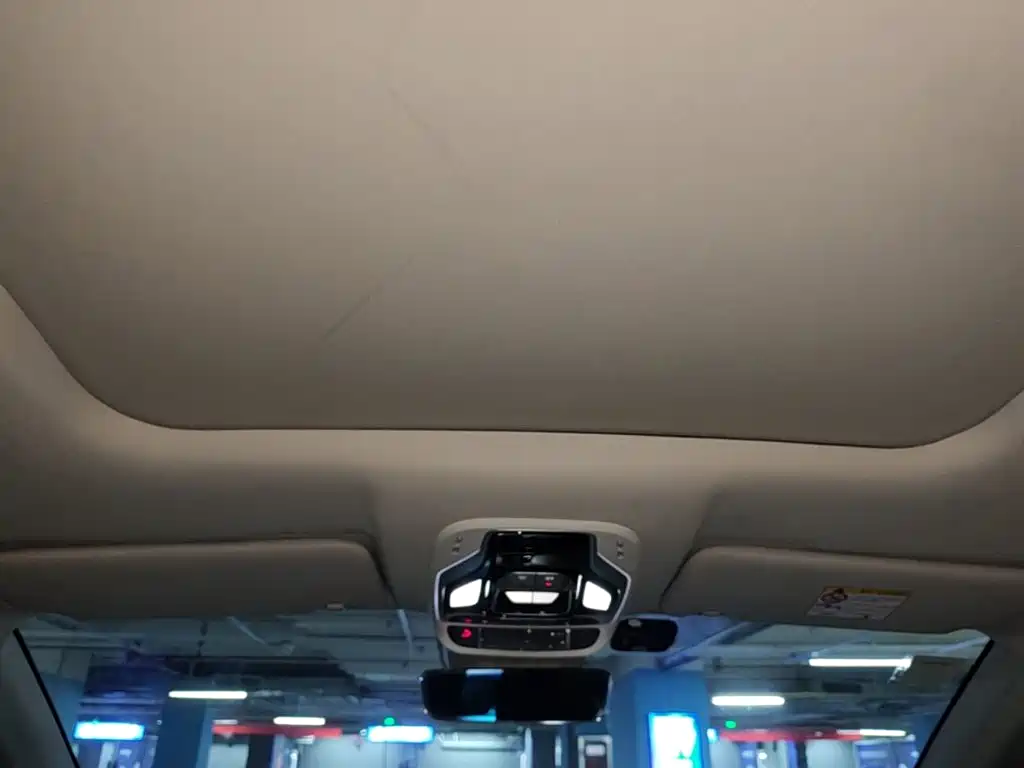 Geely Jia Ji New Energy — миниатюра 18
