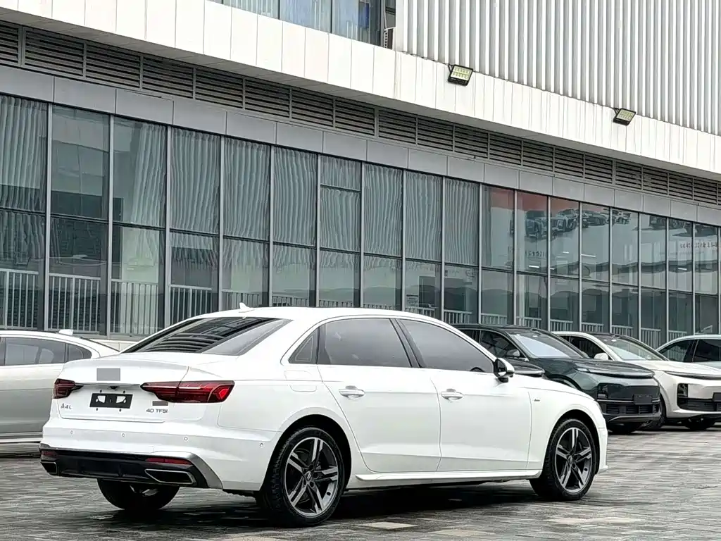 Audi A4L — миниатюра 7