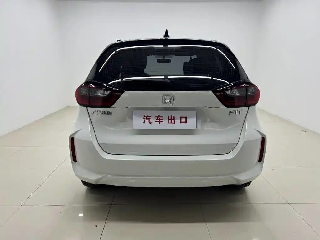 Honda Fit — миниатюра 5