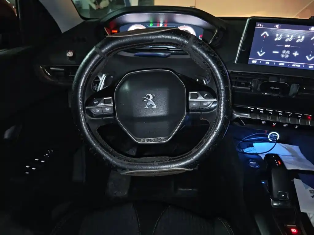 Peugeot 4008 — миниатюра 11