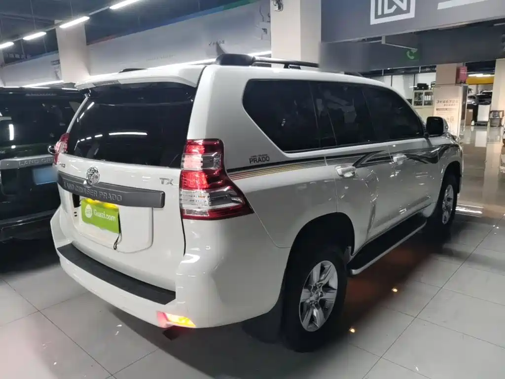 Toyota Prado — миниатюра 7