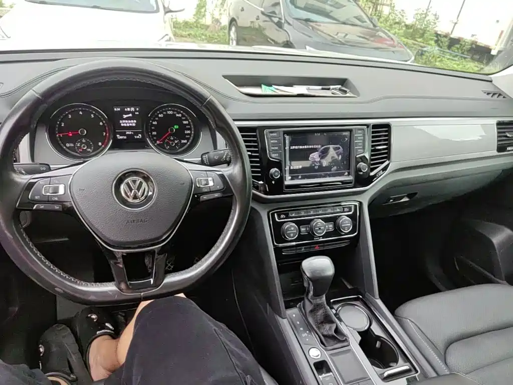 Volkswagen Teramont — миниатюра 10