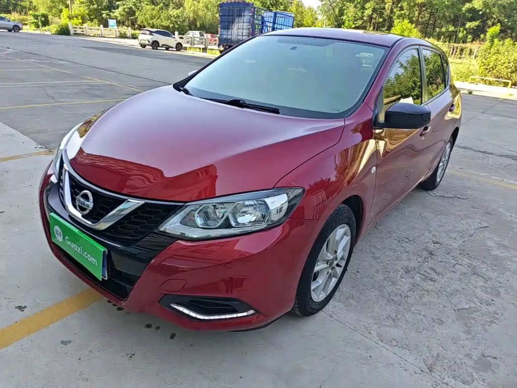 Nissan Tiida — миниатюра 2