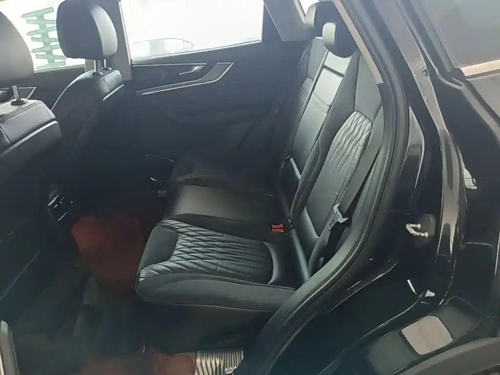 Hongqi Hongqi HS5 — миниатюра 17