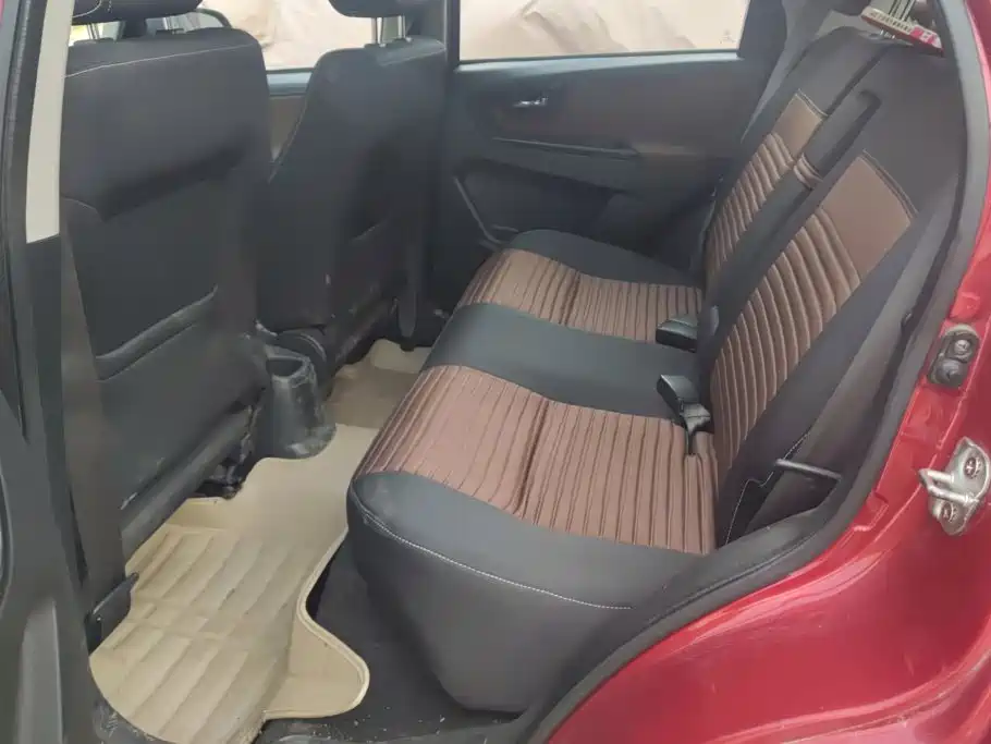 Suzuki SX4 — миниатюра 11