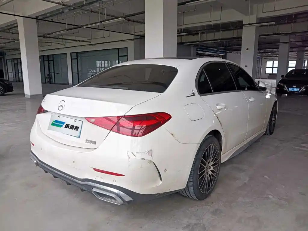 Mercedes-Benz C-Class — миниатюра 4