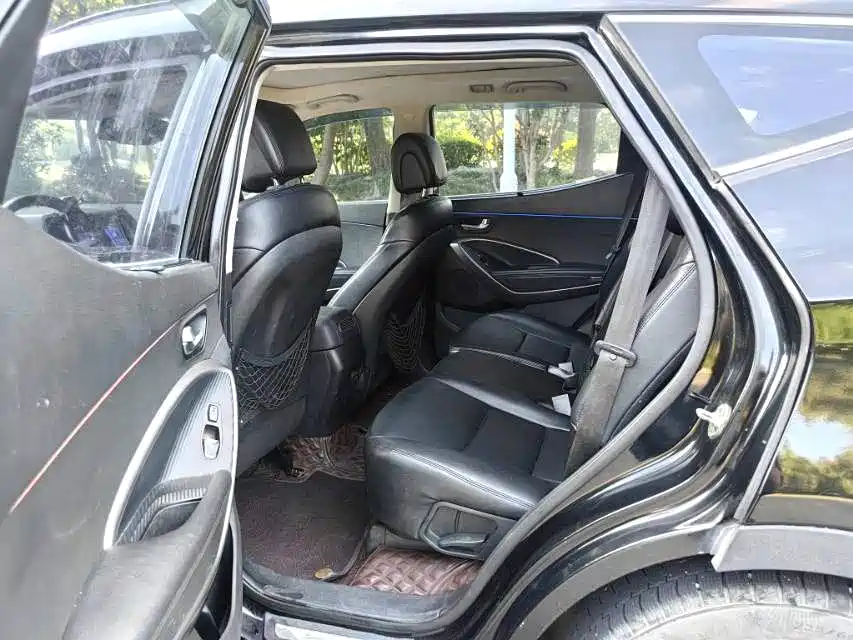 Hyundai Santa Fe — миниатюра 7