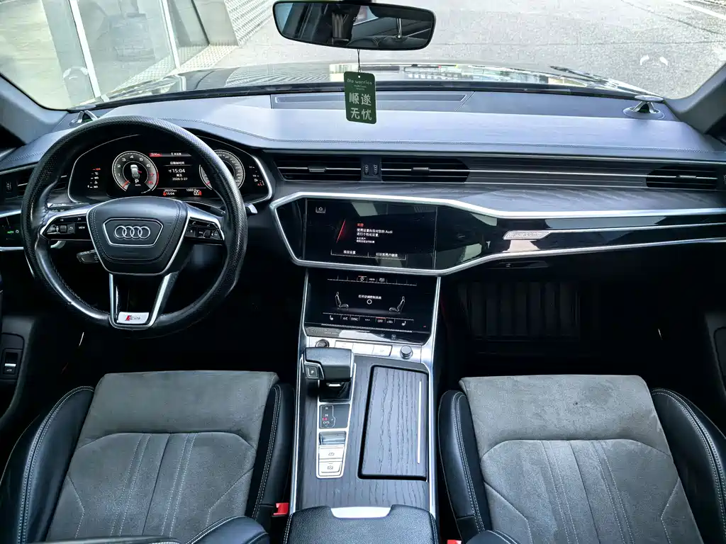 Audi A6L 2024 45 TFSI quattro
