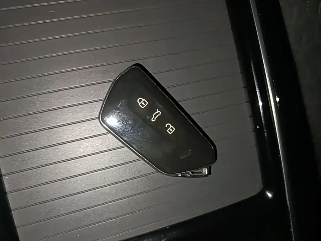 Volkswagen ID.4 X — миниатюра 9