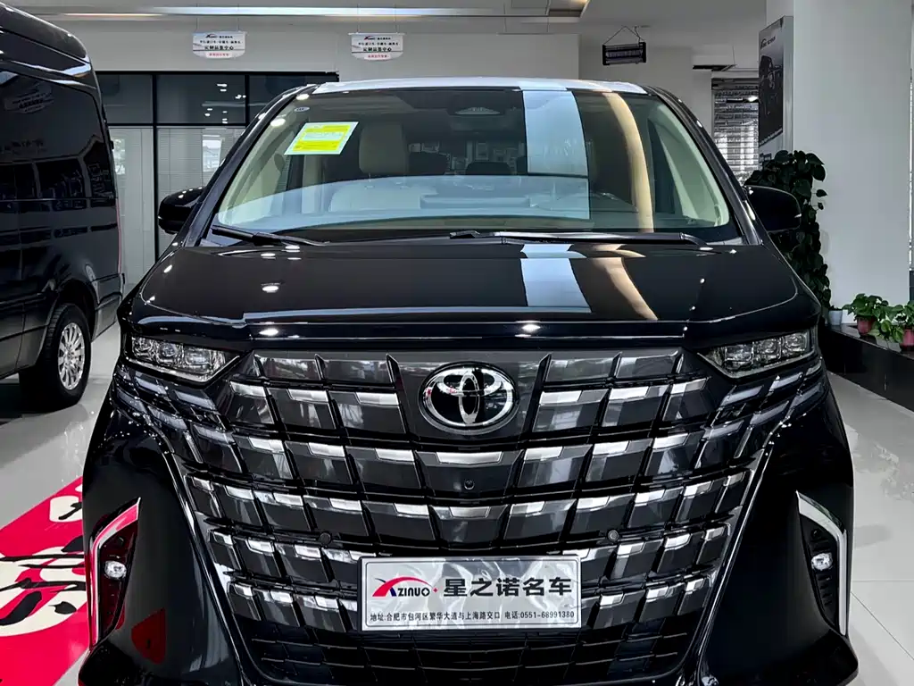 Toyota Alphard 0