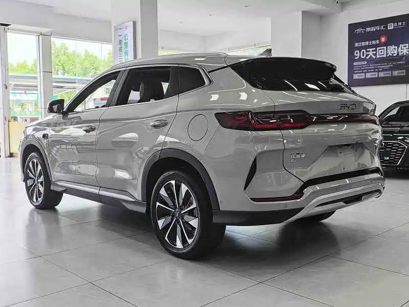 BYD PLUS New Energy — миниатюра 9