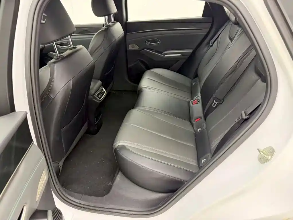BYD Qin L — миниатюра 6