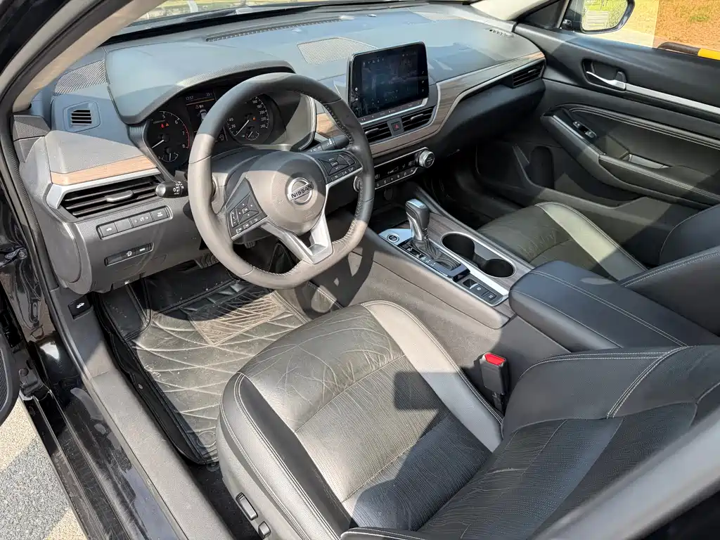 Nissan Teana — миниатюра 6