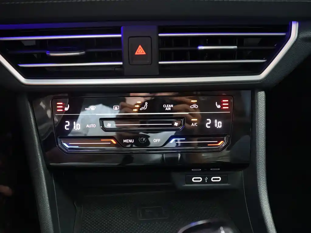 Volkswagen Sagitar — миниатюра 14