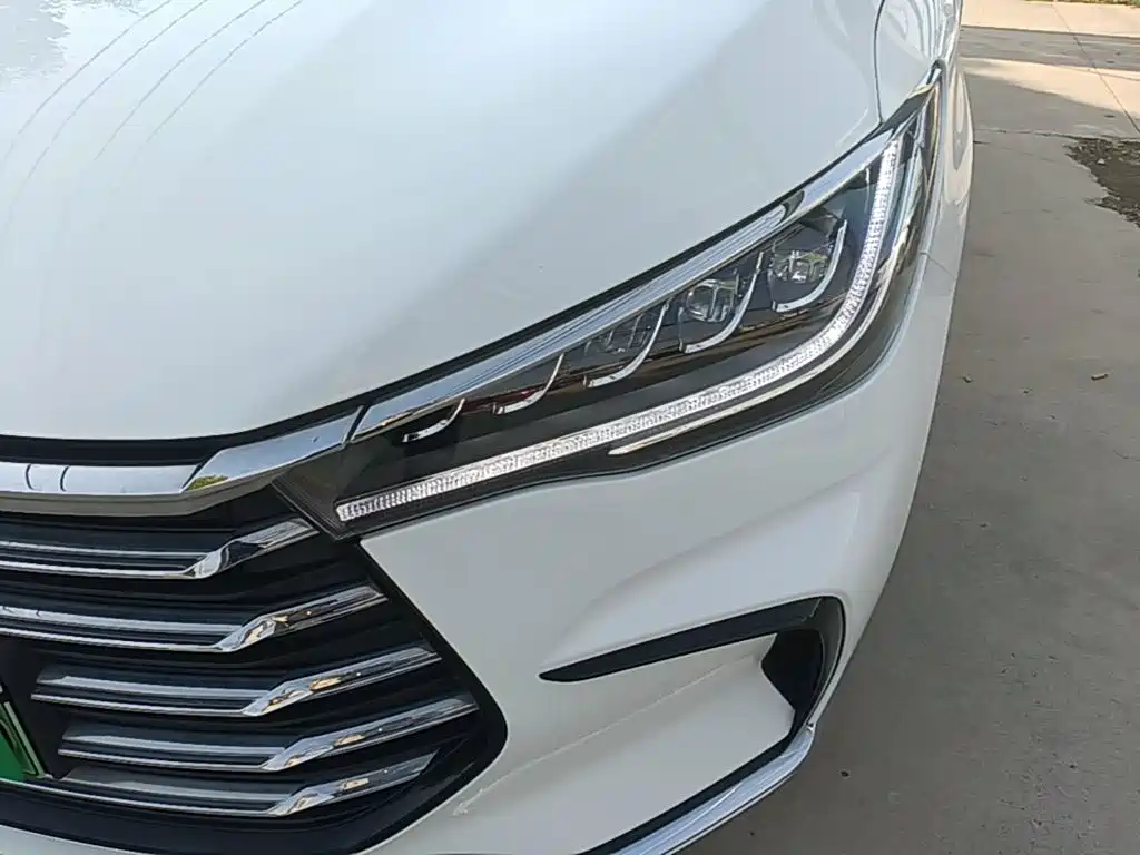 BYD MAX New Energy — миниатюра 24