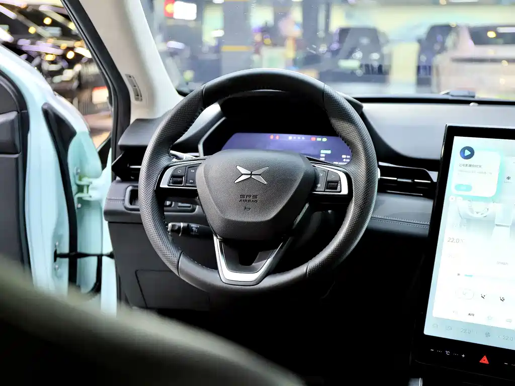 XPeng G3 — миниатюра 10
