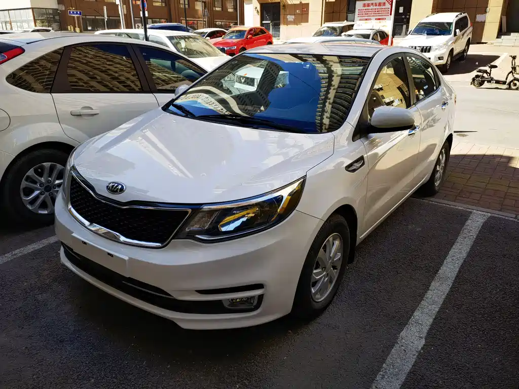 Kia K2 2016