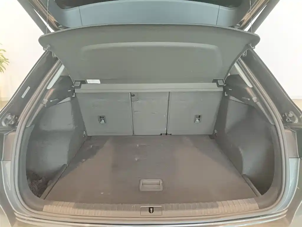 Audi Q3 — миниатюра 9