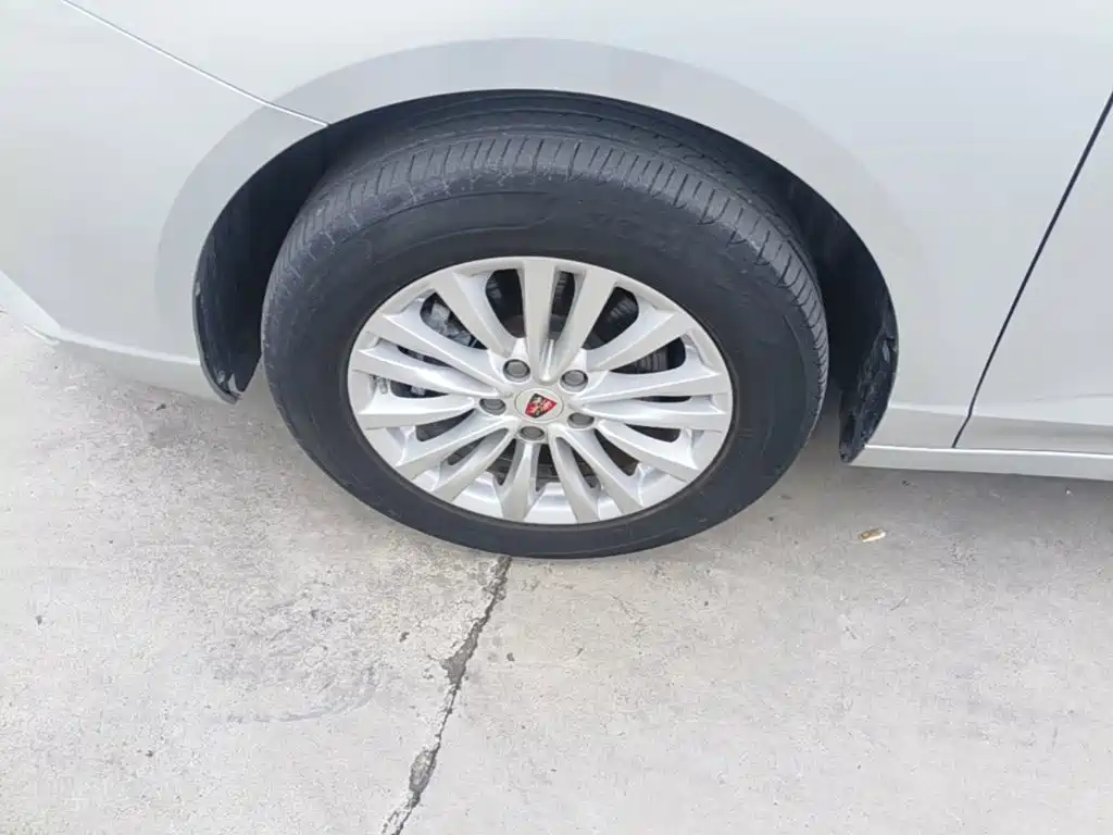 Roewe Ei5 — миниатюра 23