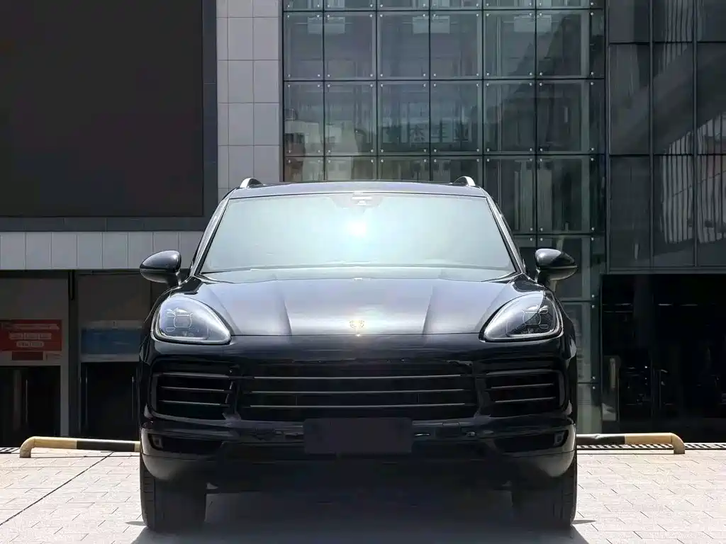 Porsche Cayenne — миниатюра 2