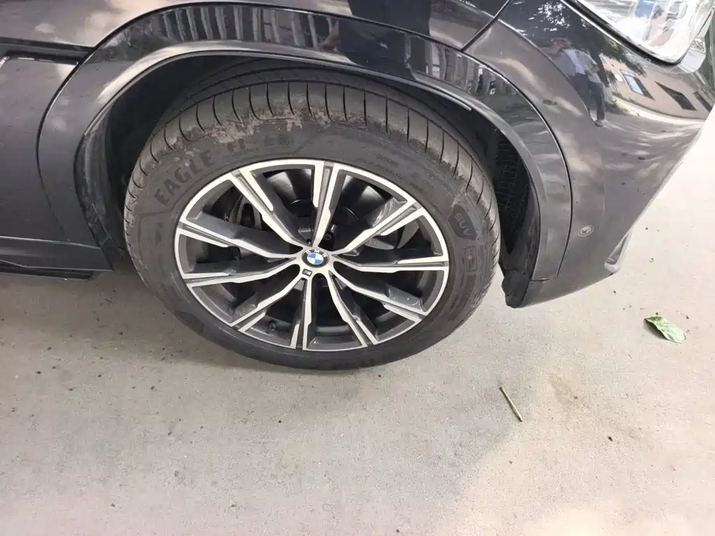 BMW X6 — миниатюра 8