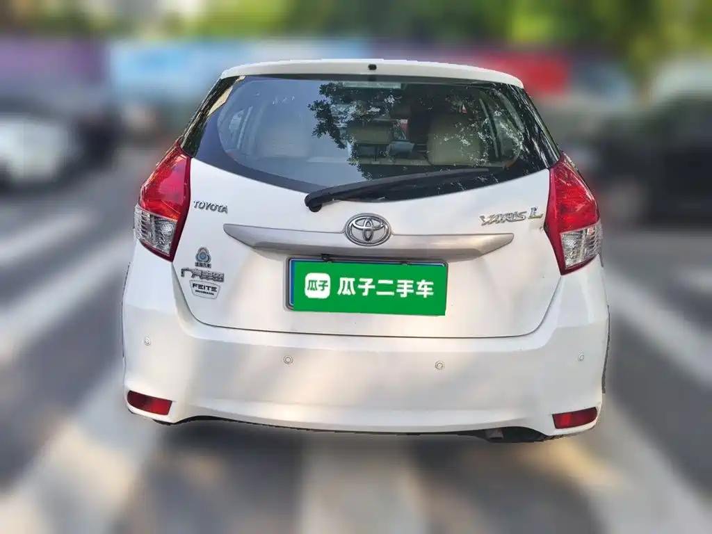 Toyota Yaris L — миниатюра 5