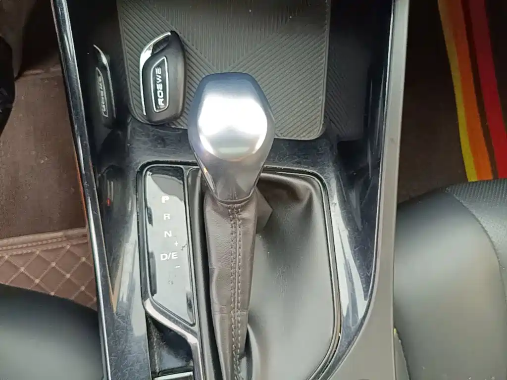 Roewe i5 — миниатюра 14