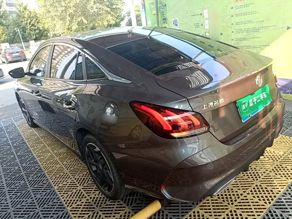 MG MG5 — миниатюра 5