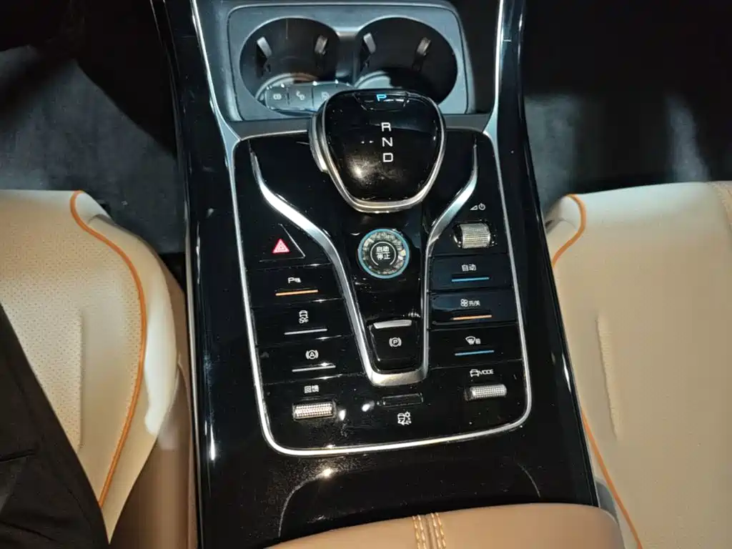 BYD Qin PLUS — миниатюра 14