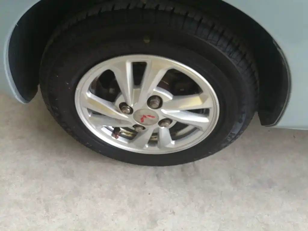 Wuling MINIEV — миниатюра 23
