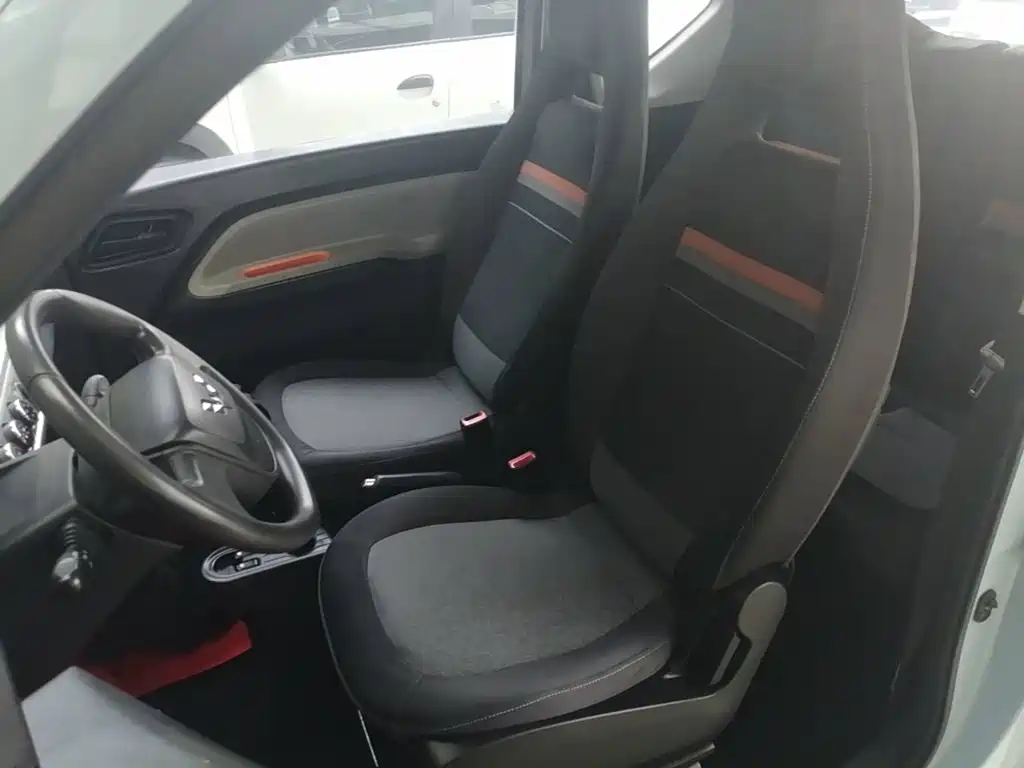 Wuling MINIEV — миниатюра 15