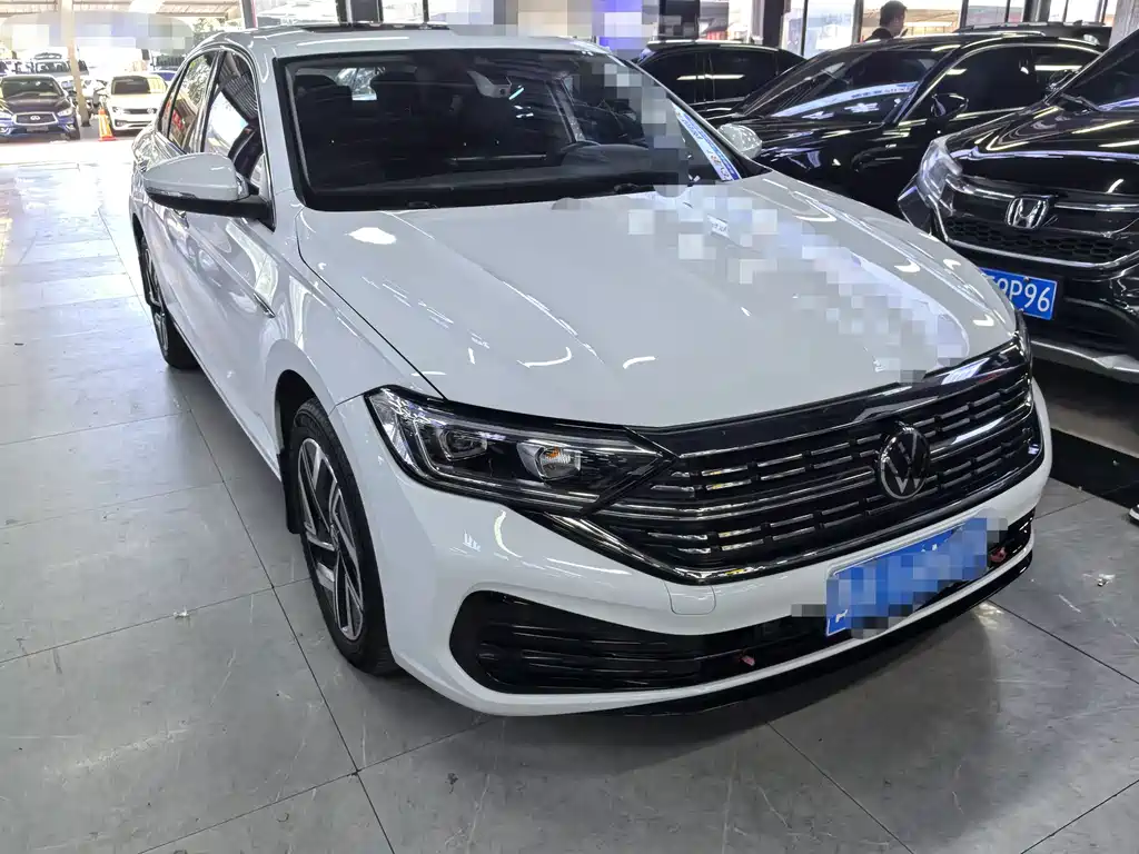 Volkswagen Sagitar — миниатюра 3