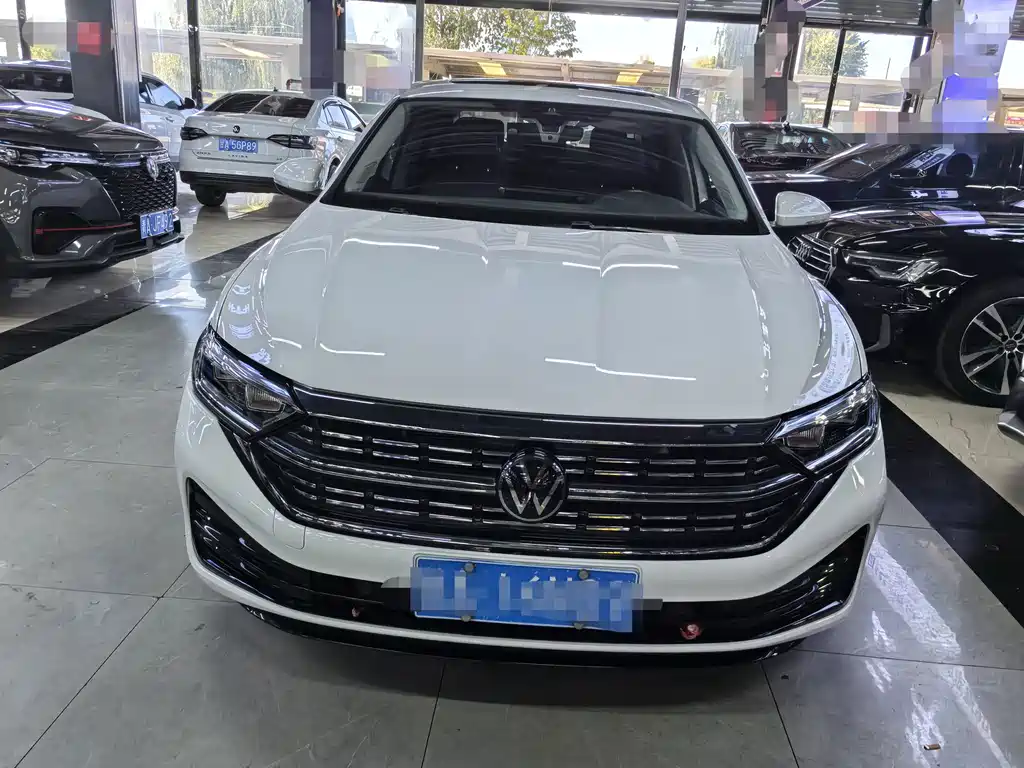 Volkswagen Sagitar — миниатюра 2
