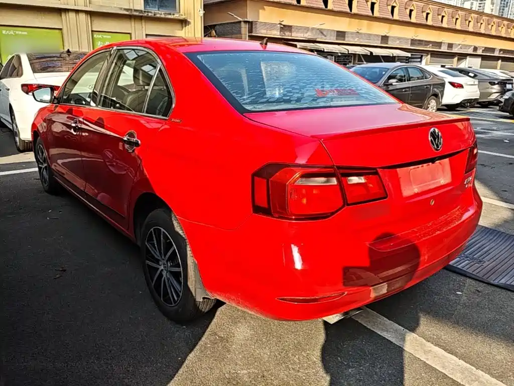 Volkswagen Jetta — миниатюра 5