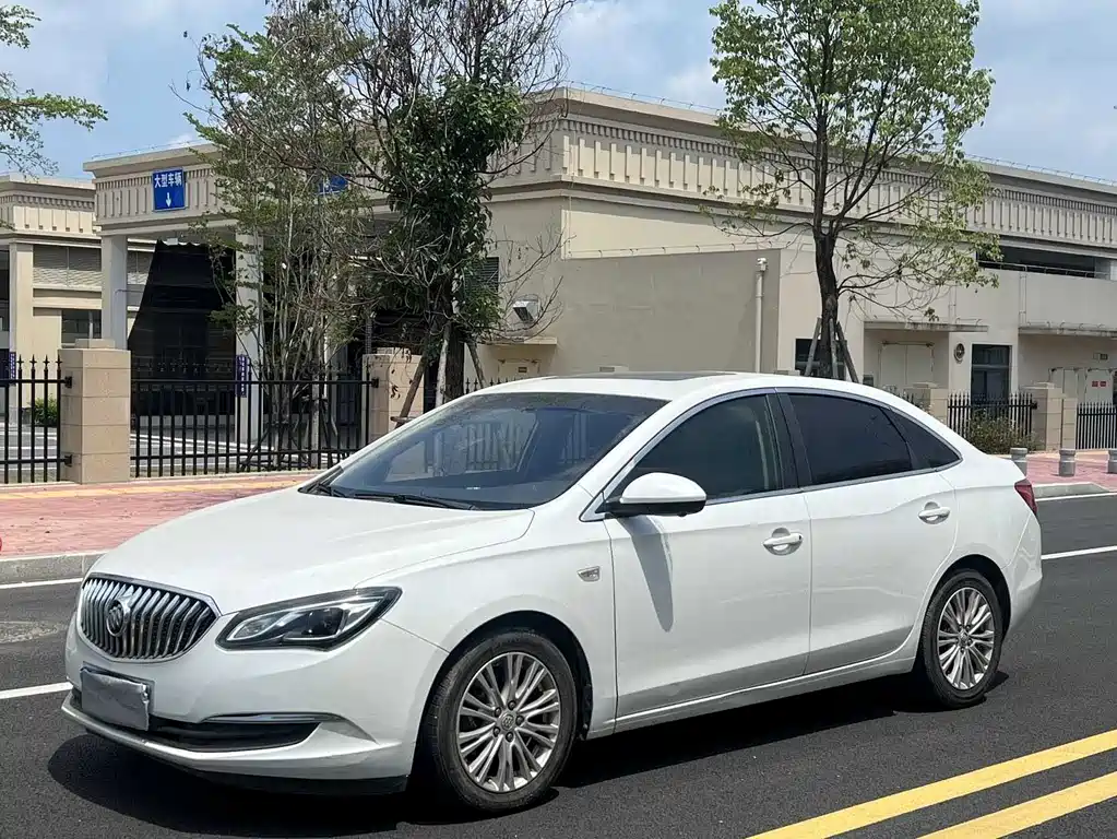 Buick Excelle 2015