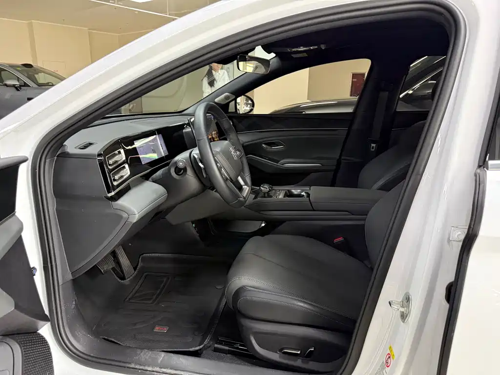 BYD Qin L — миниатюра 9