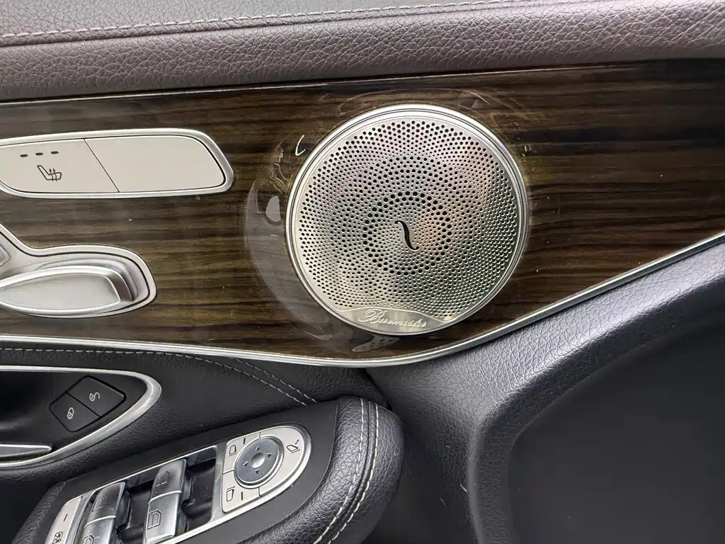 Mercedes-Benz GLC — миниатюра 5