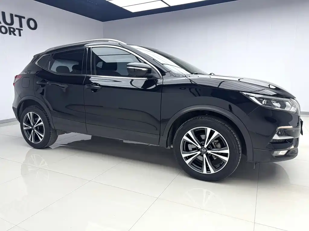 Nissan Qashqai — миниатюра 4