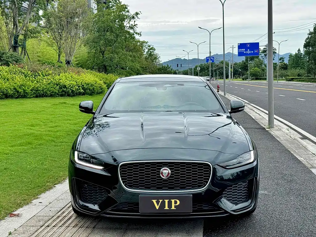 Jaguar XEL 2023 2.0T 250PS R-DYNAMIC S Sport