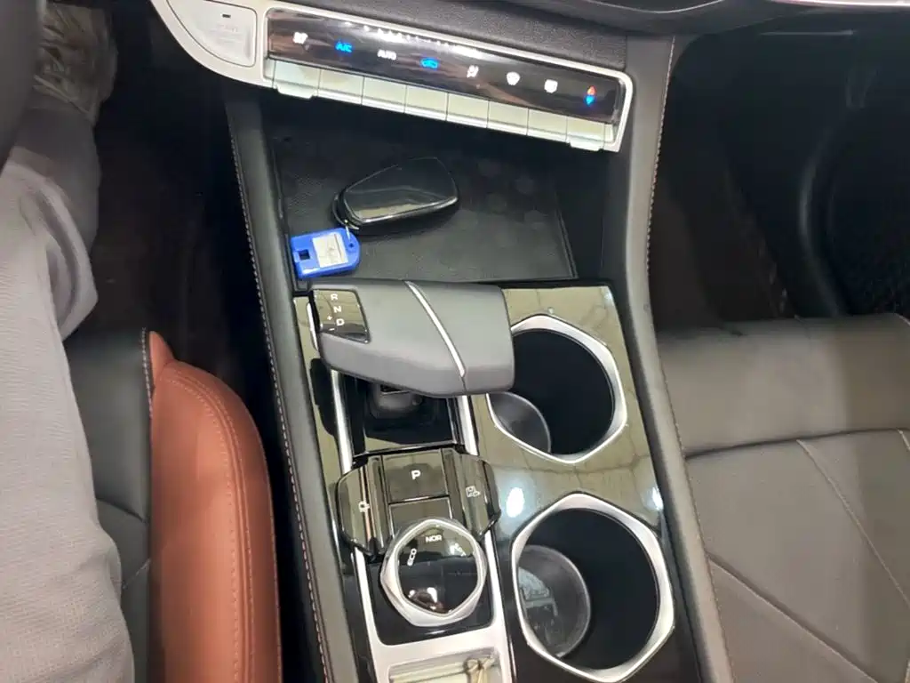 Changan Eado — миниатюра 14