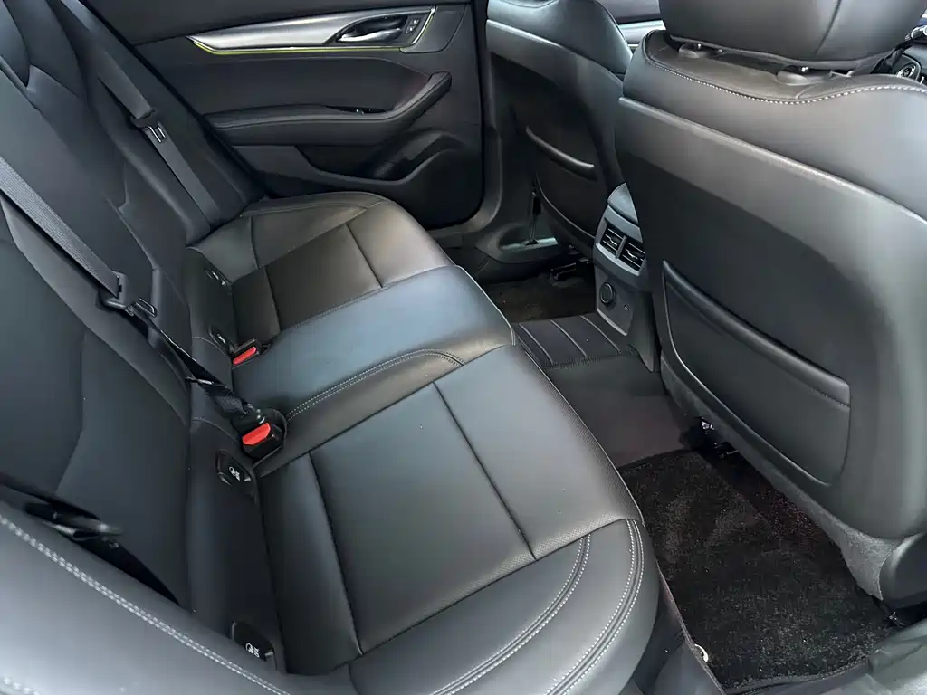 Cadillac CT5 — миниатюра 16